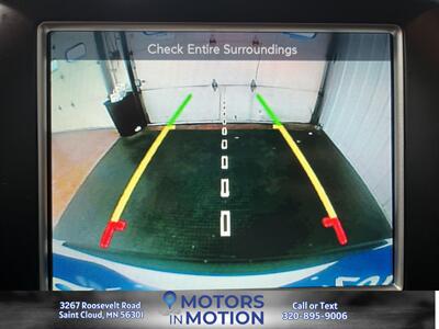 2015 Jeep Grand Cherokee Altitude 4WD w/Sunroof   - Photo 11 - Saint Cloud, MN 56301