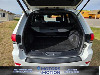 2015 Jeep Grand Cherokee Altitude 4WD w/Sunroof - Photo 15 - Saint Cloud, MN 56301