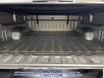 2016 Chevrolet Silverado 1500 LT Z71 4WD - Photo 16 - Saint Cloud, MN 56301