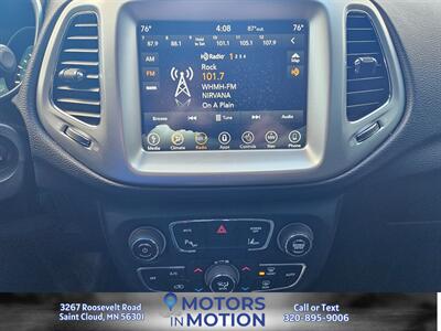 2018 Jeep Compass Latitude AWD   - Photo 13 - Saint Cloud, MN 56301
