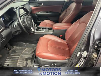 2017 Kia Optima LX Turbo FWD - Photo 9 - Saint Cloud, MN 56301