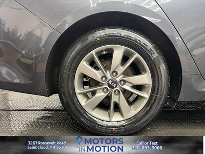 2017 Kia Optima LX Turbo FWD - Photo 19 - Saint Cloud, MN 56301