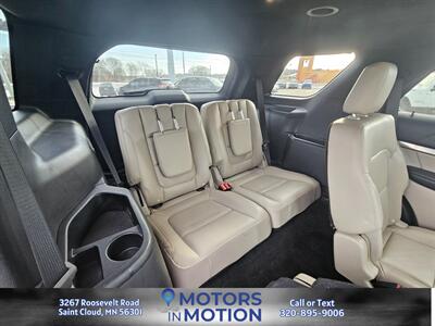 2018 Ford Explorer XLT 4WD w/Sunroof   - Photo 17 - Saint Cloud, MN 56301