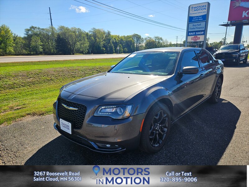2019 Chrysler 300 S AWD  