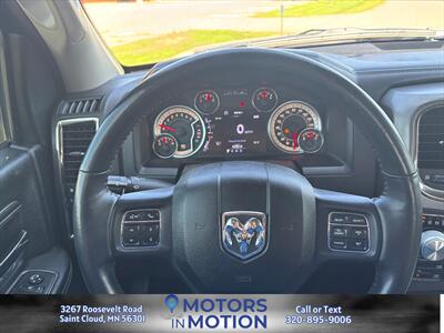 2017 RAM 1500 Night Edition 5.7 4x4 - Photo 12 - Saint Cloud, MN 56301