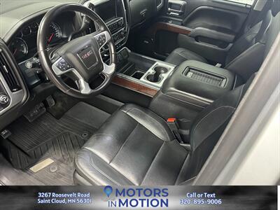 2018 GMC Sierra 1500 SLT Z71 Crew Cab 4x4 - Photo 9 - Saint Cloud, MN 56301