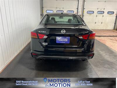 2020 Nissan Altima 2.5 SR   - Photo 4 - Saint Cloud, MN 56301