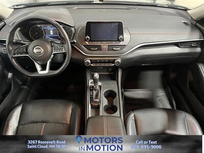 2020 Nissan Altima 2.5 SR   - Photo 12 - Saint Cloud, MN 56301