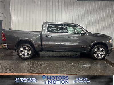2021 RAM 1500 Laramie 5.7L Hemi 4x4 Crew Cab   - Photo 6 - Saint Cloud, MN 56301