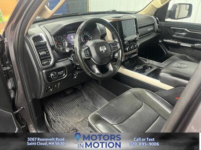 2021 RAM 1500 Laramie 5.7L Hemi 4x4 Crew Cab   - Photo 9 - Saint Cloud, MN 56301