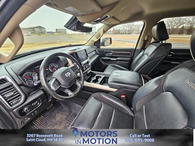 2021 RAM 1500 Laramie 5.7L 4x4 Crew Cab   - Photo 9 - Saint Cloud, MN 56301
