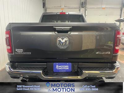 2021 RAM 1500 Laramie 5.7L Hemi 4x4 Crew Cab   - Photo 4 - Saint Cloud, MN 56301