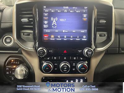 2021 RAM 1500 Laramie 5.7L Hemi 4x4 Crew Cab   - Photo 12 - Saint Cloud, MN 56301