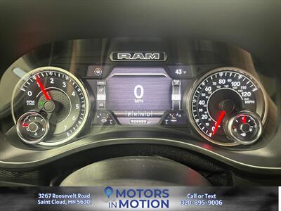 2021 RAM 1500 Laramie 5.7L Hemi 4x4 Crew Cab   - Photo 14 - Saint Cloud, MN 56301