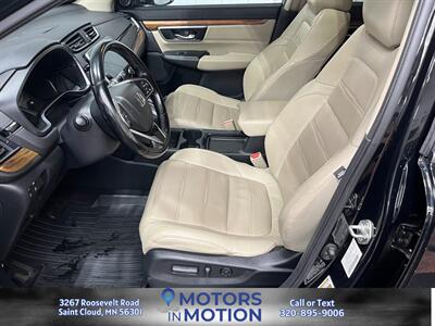 2018 Honda CR-V Touring AWD   - Photo 9 - Saint Cloud, MN 56301