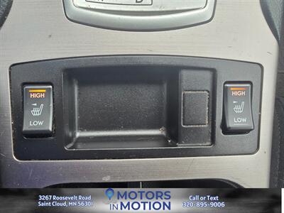 2014 Subaru Outback 2.5i Premium AWD   - Photo 13 - Saint Cloud, MN 56301
