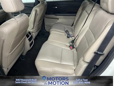2016 Honda Pilot EX-L AWD w/Sunroof   - Photo 17 - Saint Cloud, MN 56301
