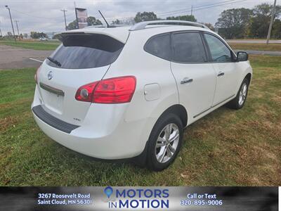 2015 Nissan Rogue Select S AWD   - Photo 4 - Saint Cloud, MN 56301