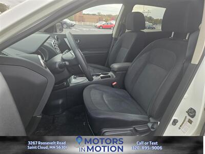 2015 Nissan Rogue Select S AWD   - Photo 12 - Saint Cloud, MN 56301