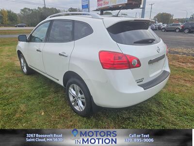 2015 Nissan Rogue Select S AWD   - Photo 7 - Saint Cloud, MN 56301