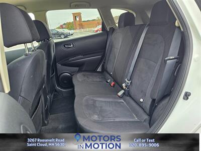 2015 Nissan Rogue Select S AWD   - Photo 13 - Saint Cloud, MN 56301