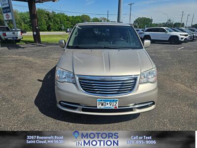 2012 Chrysler Town and Country Touring   - Photo 8 - Saint Cloud, MN 56301