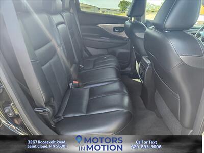 2017 Nissan Murano Platinum AWD - Photo 18 - Saint Cloud, MN 56301