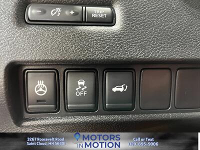 2017 Nissan Murano Platinum AWD - Photo 14 - Saint Cloud, MN 56301