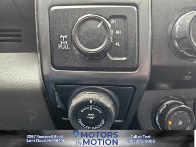 2019 Ford F-150 XLT 5.0L 4x4 Crew Cab w/Sunroof - Photo 13 - Saint Cloud, MN 56301