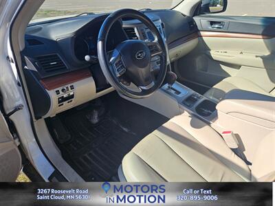 2014 Subaru Outback 2.5i Limited   - Photo 10 - Saint Cloud, MN 56301