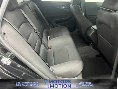 2021 Chevrolet Malibu LS - Photo 17 - Saint Cloud, MN 56301