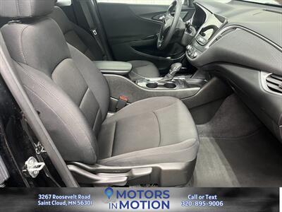 2021 Chevrolet Malibu LS - Photo 18 - Saint Cloud, MN 56301