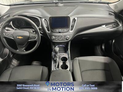 2021 Chevrolet Malibu LS - Photo 11 - Saint Cloud, MN 56301