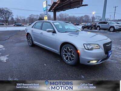 2018 Chrysler 300 S AWD w/Sunroof - Photo 7 - Saint Cloud, MN 56301
