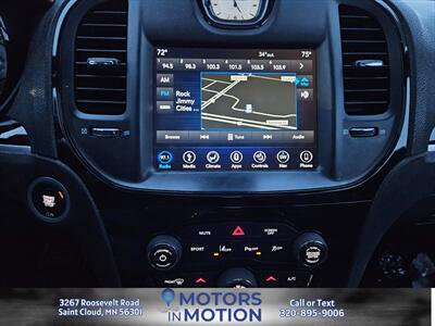 2018 Chrysler 300 S AWD w/Sunroof - Photo 12 - Saint Cloud, MN 56301