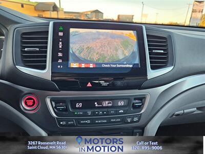 2016 Honda Pilot EX-L w/RES AWD w/Sunroof   - Photo 16 - Saint Cloud, MN 56301