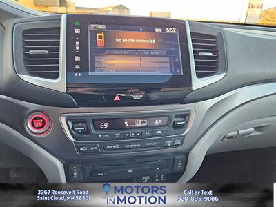 2016 Honda Pilot EX-L w/RES AWD w/Sunroof   - Photo 15 - Saint Cloud, MN 56301
