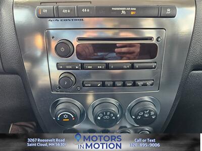 2009 Hummer H3T   - Photo 11 - Saint Cloud, MN 56301