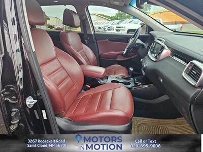 2017 Kia Sorento SX V6 AWD - Photo 18 - Saint Cloud, MN 56301