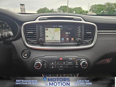 2017 Kia Sorento SX V6 AWD - Photo 12 - Saint Cloud, MN 56301