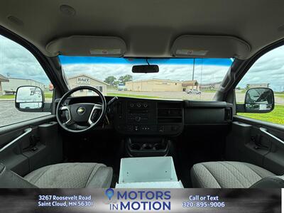 2018 Chevrolet Express 3500   - Photo 13 - Saint Cloud, MN 56301