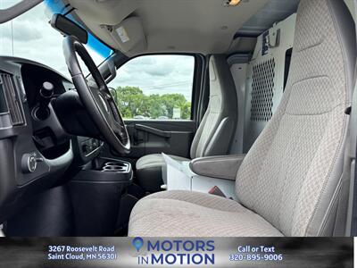 2018 Chevrolet Express 3500   - Photo 9 - Saint Cloud, MN 56301