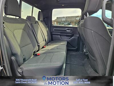 2019 RAM 1500 Big Horn 4x4 w/Panoramic Sunroof   - Photo 20 - Saint Cloud, MN 56301