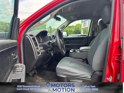 2014 RAM 1500 Express 5.7   - Photo 9 - Saint Cloud, MN 56301