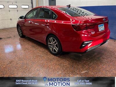 2019 Kia Forte S   - Photo 8 - Saint Cloud, MN 56301