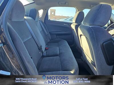 2013 Chevrolet Impala LT   - Photo 15 - Saint Cloud, MN 56301