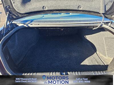 2013 Chevrolet Impala LT   - Photo 14 - Saint Cloud, MN 56301