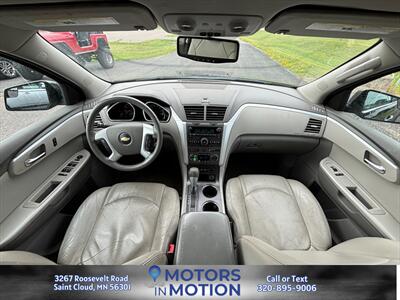 2011 Chevrolet Traverse LT   - Photo 12 - Saint Cloud, MN 56301