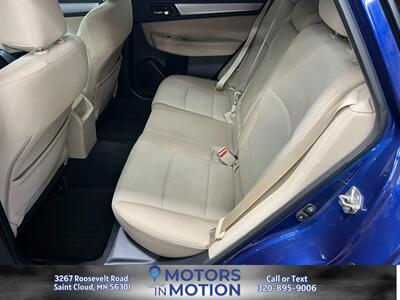 2015 Subaru Outback 2.5i Premium AWD w/Sunroof   - Photo 14 - Saint Cloud, MN 56301