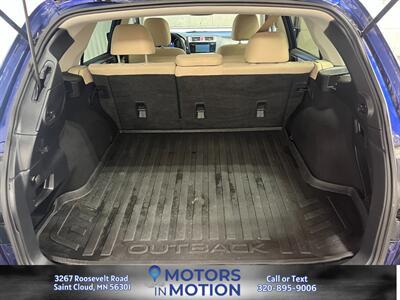 2015 Subaru Outback 2.5i Premium AWD w/Sunroof   - Photo 15 - Saint Cloud, MN 56301